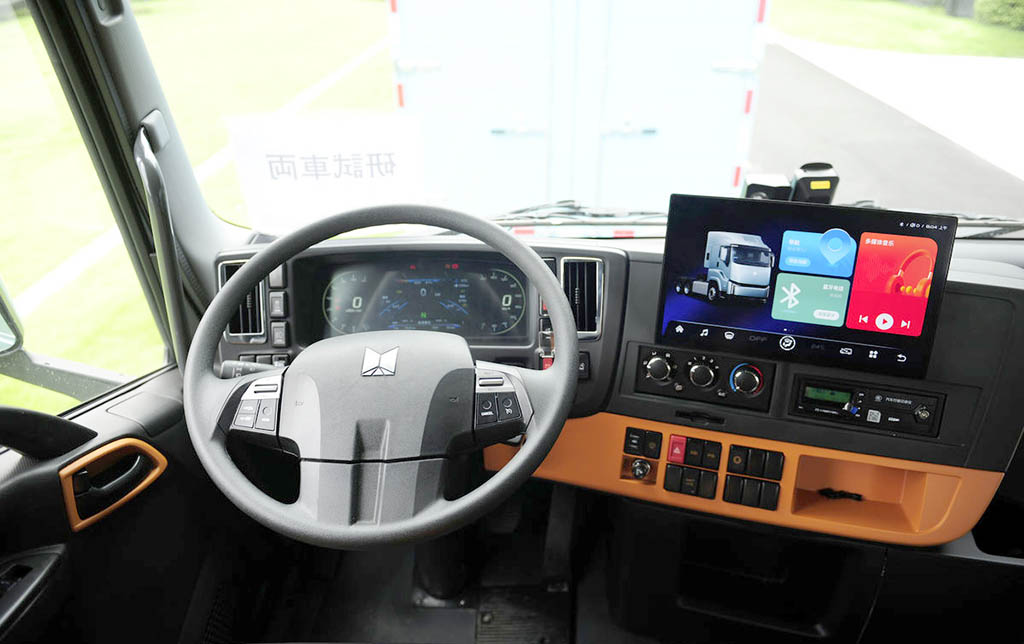 Новый электрический тягач Qingling Isuzu_4